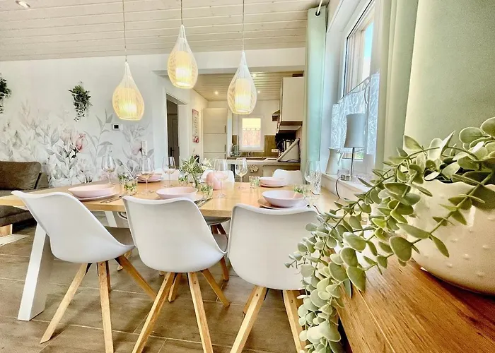 بيت للعطل Wiesenstueck *